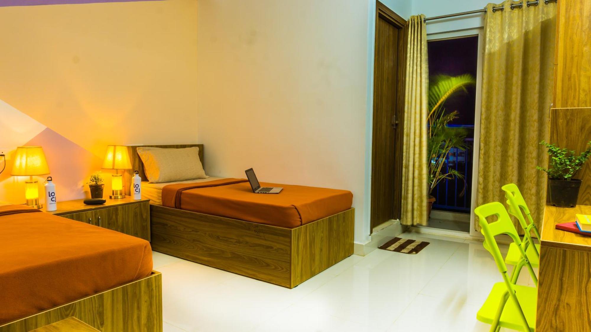 Aparthotel Local Colive Sarjapur Bangalore Esterno foto